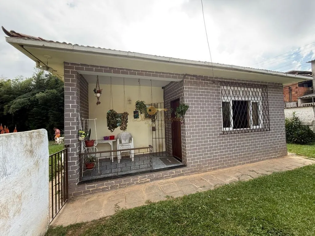 Imagem Casa para Venda em Teresópolis / RJ no bairro Alto