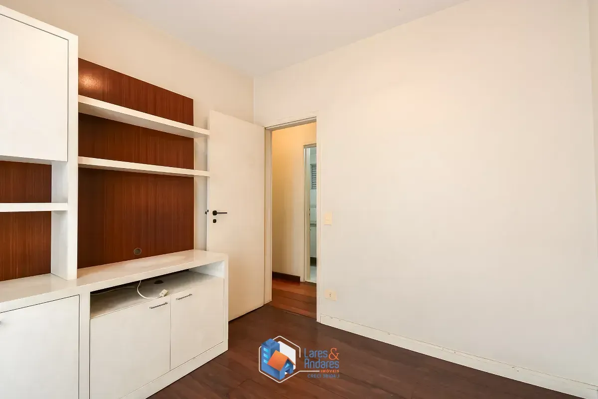 Imagem Apartamento para venda em Moema com 3 quartos, sendo 1 suíte, 97m²