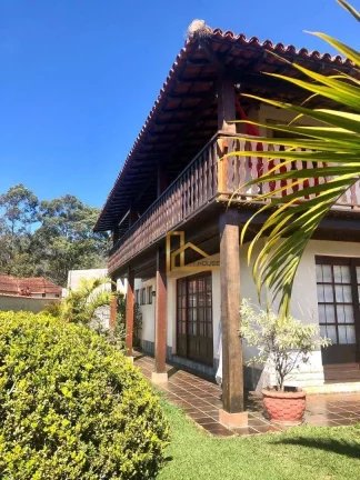 Imagem Casa à venda, 338 m² por R$ 1.100.000,00 - Fazendinha - Teresópolis/RJ