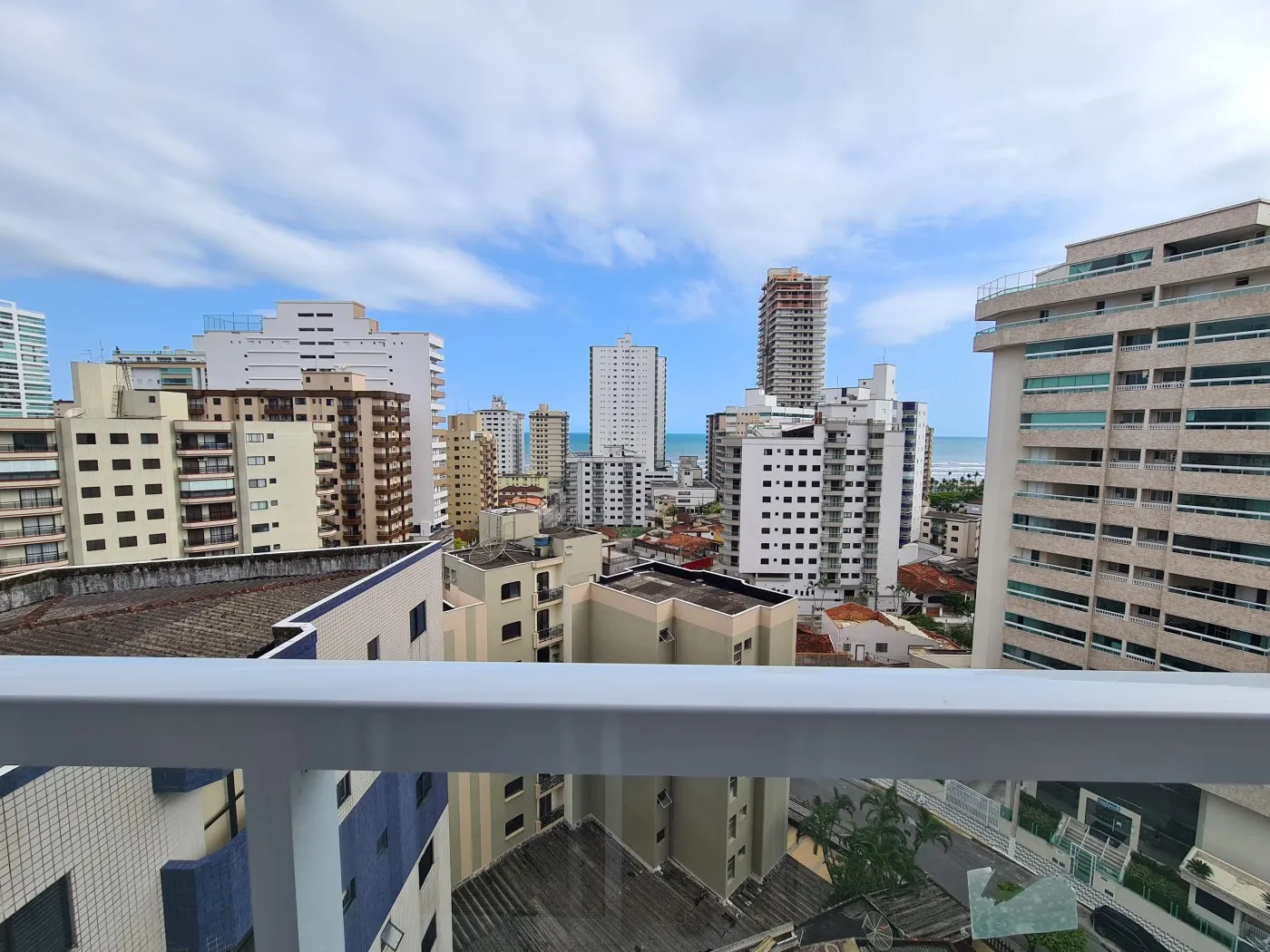 Imagem Apartamento para Venda em Praia Grande, Caiçara, 2 dormitórios, 1 suíte, 1 banheiro, 1 vaga