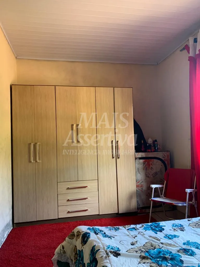 Imagem Duas casas a venda em Portão