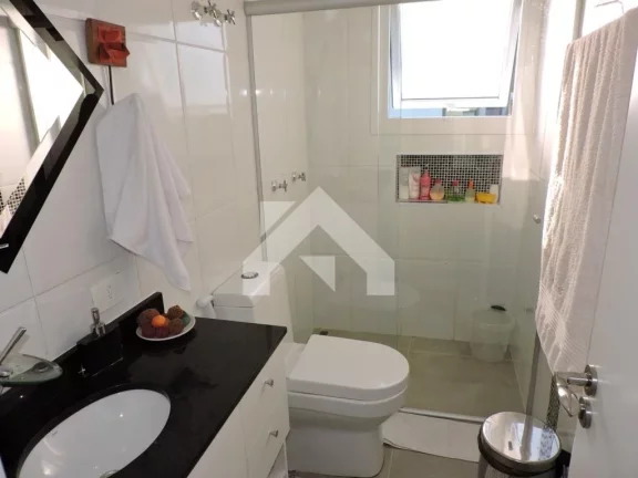 Imagem Casa de Condomínio em Chácaras São Carlos - Cotia