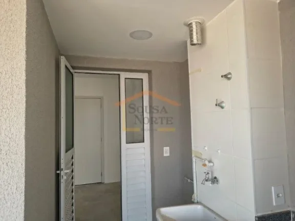 Imagem Apartamento no contra piso, com 2 dormitórios, sendo 1 suíte, 2 banheiros, varanda gourmet com chu...