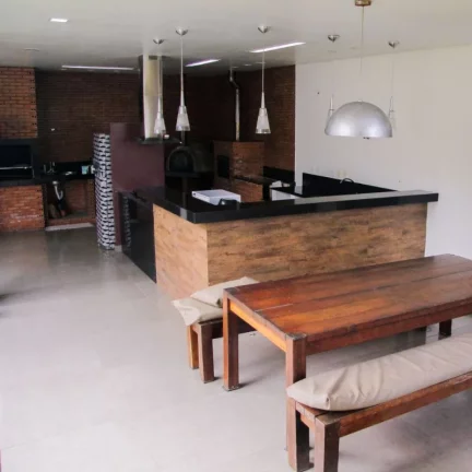 Imagem Casa em Alto Padrão , no condomínio Ponta Negra 2 , mobiliado e climatizado , pronto pra ser financiado