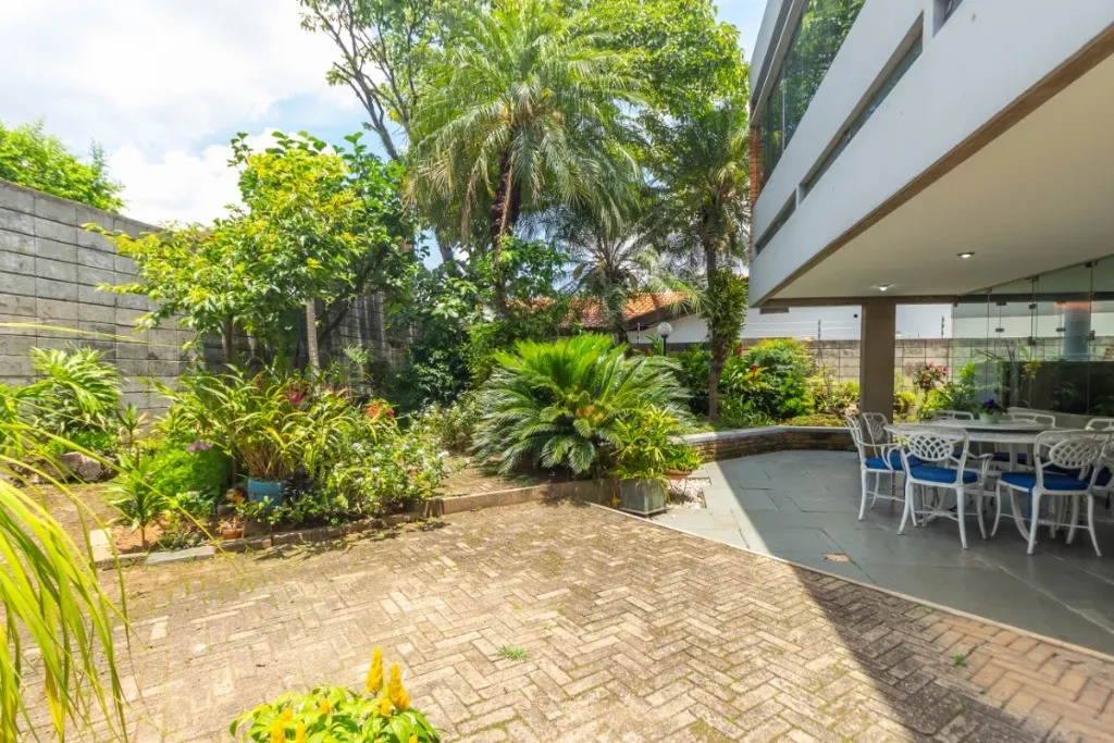 Imagem Imóvel de alto padrão na Vila Ida: Casa com 3 suítes, 4 banheiros e 4 vagas de garagem em São Paulo-SP!