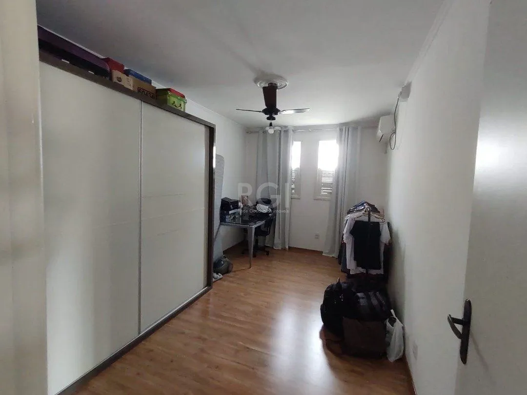 Imagem Casa para Venda - 200m², 4 dormitórios, sendo 1 suites, 3 vagas - Ipanema