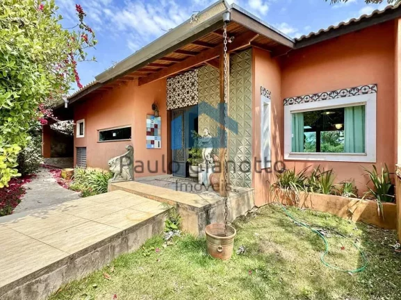 Imagem Casa rústica à venda no Paisagem Renoir Granja Viana