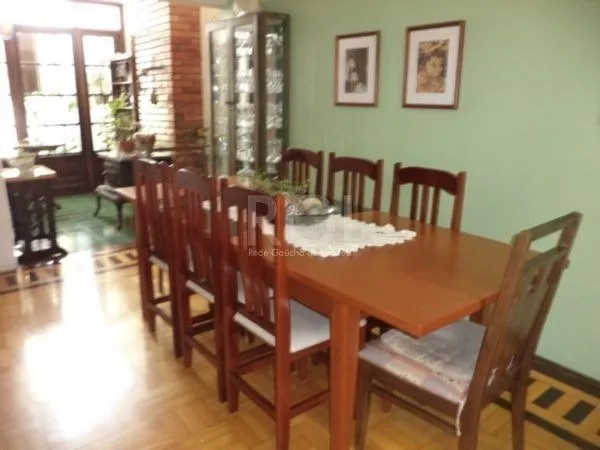 Imagem Casa para Venda - 150m², 3 dormitórios, 2 vagas - Santana