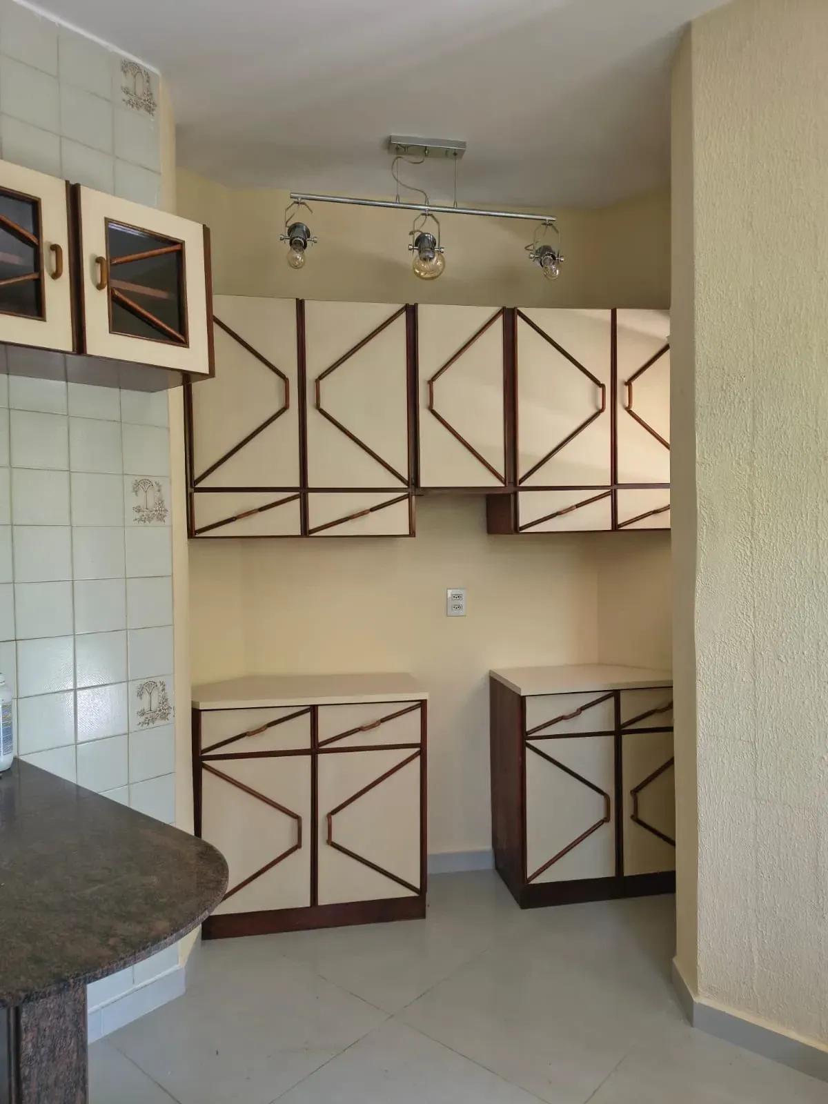 Imagem Sobrado com 3 Quartos à Venda ou Locação, 300 m² em Flodoaldo Pontes Pinto - Porto Velho