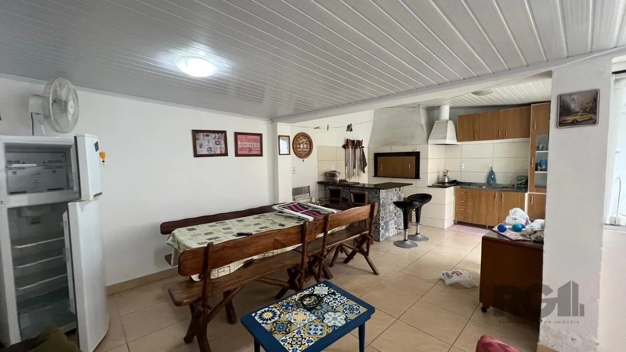 Imagem Apartamentos com 5 quartos, 2 suítes, 4 vagas de garagem, no bairro Santana, Porto Alegre/RS