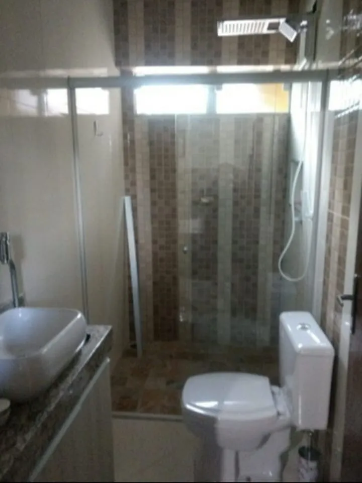 Imagem Chácara à venda 2 Quartos, 1 Suite, 2 Vagas, 530M², Parque Shangrilá, Pindamonhangaba - SP