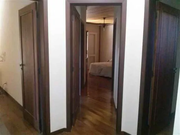 Imagem Casa com 3 Quartos à Venda, 250 m² em Primeira Linha - Criciúma