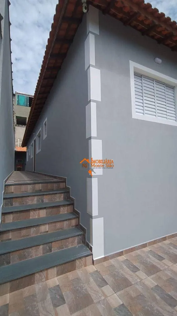 Imagem Casa com 2 dormitórios à venda, 56 m² por R$ 550.000,00 - Jardim Cerejeiras - Arujá/SP