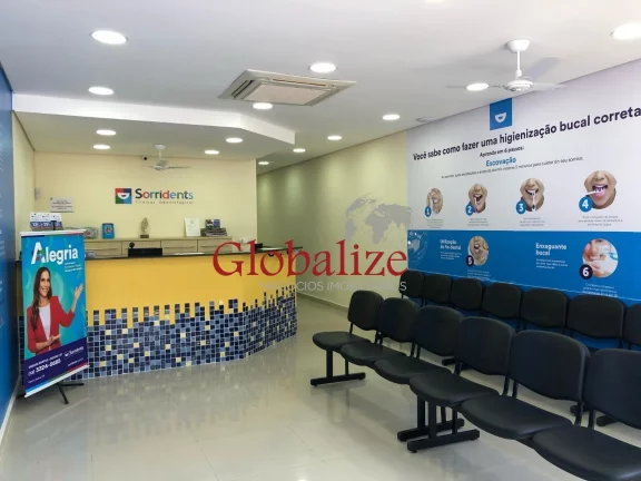 Foto do imóvel Ponto Comercial à venda com 250m², 3 andares, clientela fixa por R$ 330.000,00 no centro de Santos