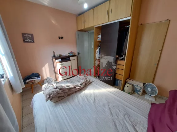 Imagem Apartamento à venda com 2 quartos, 1 banheiro, 1 vaga por R$245.000,00 no Macuco em Santos