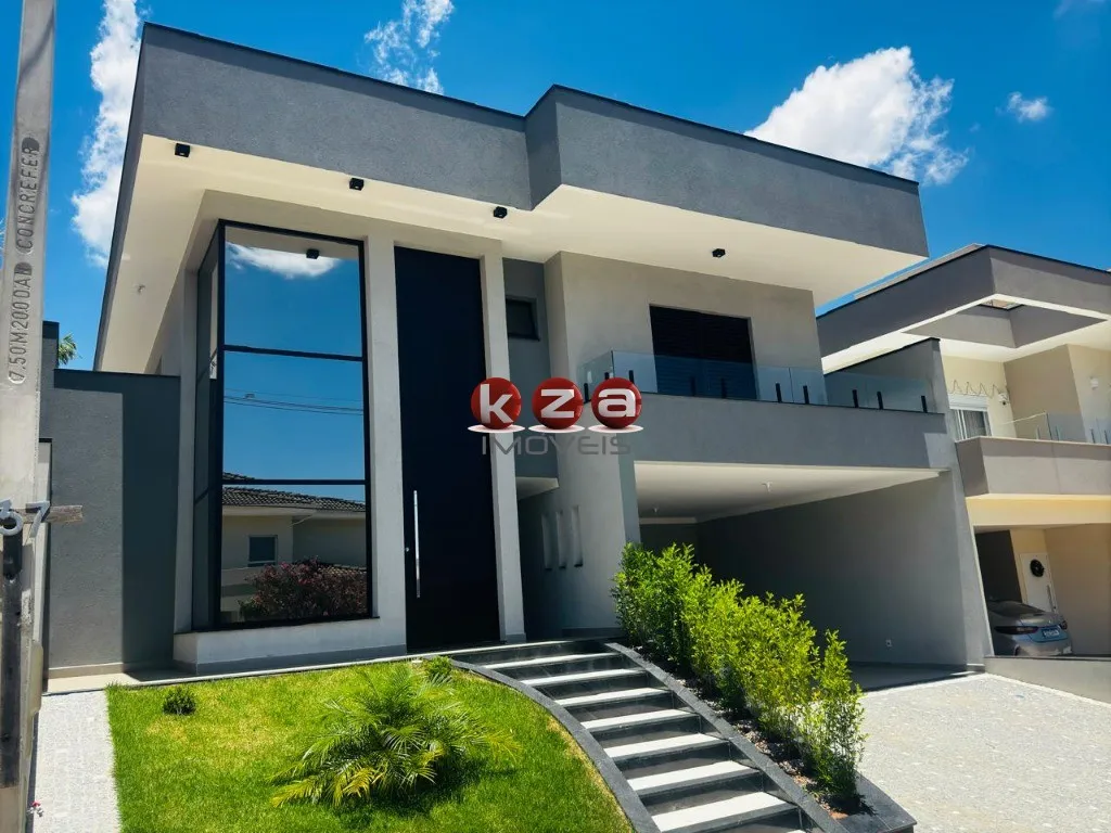 Foto do imóvel Casa de alto padrão a venda no Condomínio Portal do Jequitibá em Valinhos-SP: 4 quartos, 3 suítes, 4 vagas de garagem, 244m² de área.