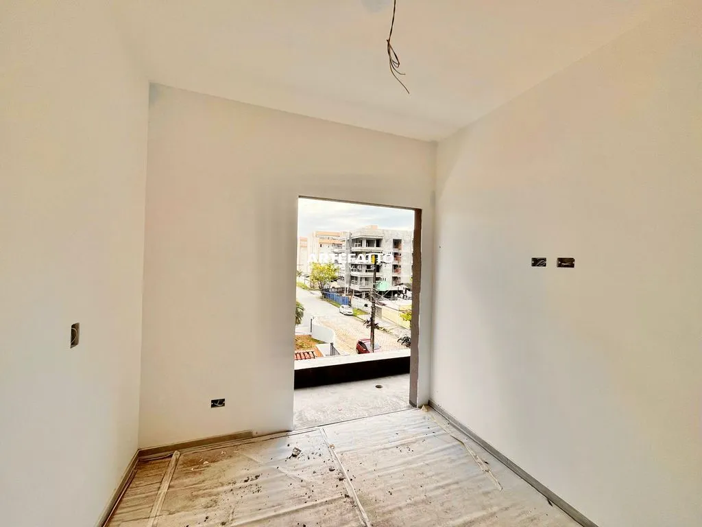Imagem Apartamento à venda em Ubatuba, Toninhas, com 2 quartos, 72m2