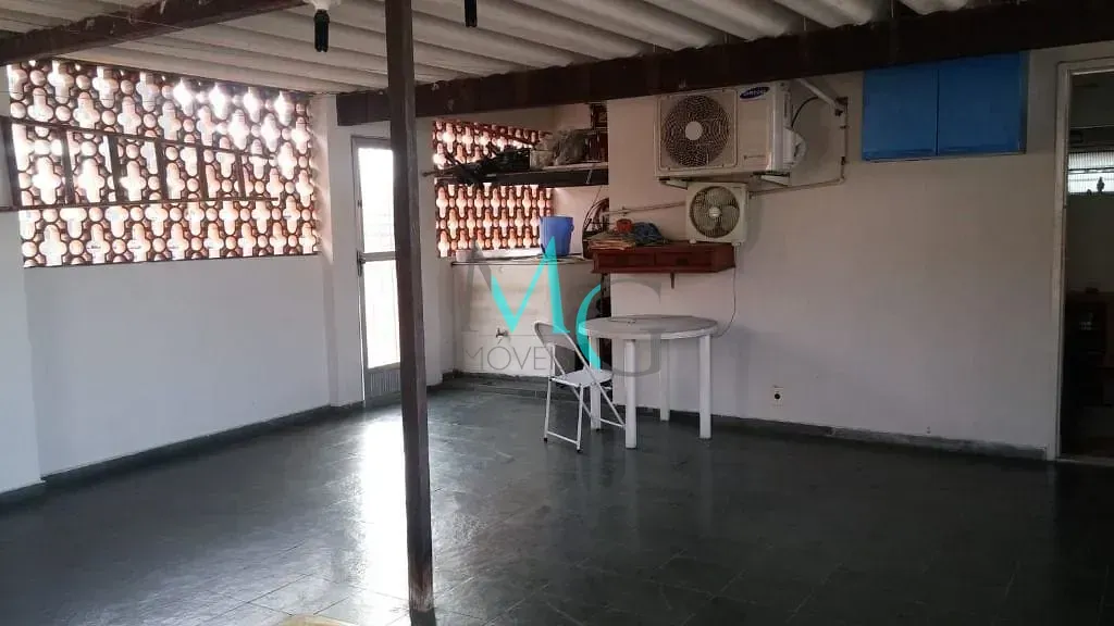 Imagem Casa com 4 dormitórios à venda, 195 m² por R$ 350.000,00 - Campo Grande - Rio de Janeiro/RJ