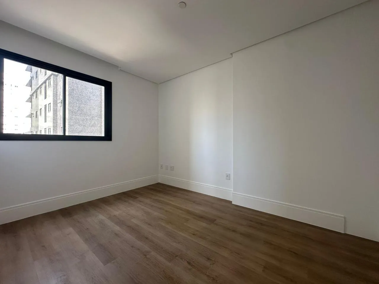 Imagem Apartamento à venda com 185m2 por R$ 2.500.000,00