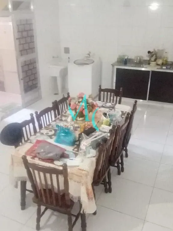 Imagem Casa com 6 dormitórios à venda, 400 m² por R$ 1.200.000,00 - Campo Grande - Rio de Janeiro/RJ