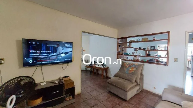 Imagem Casa à venda, 333 m² por R$ 699.000,00 - Jardim Planalto - Goiânia/GO
