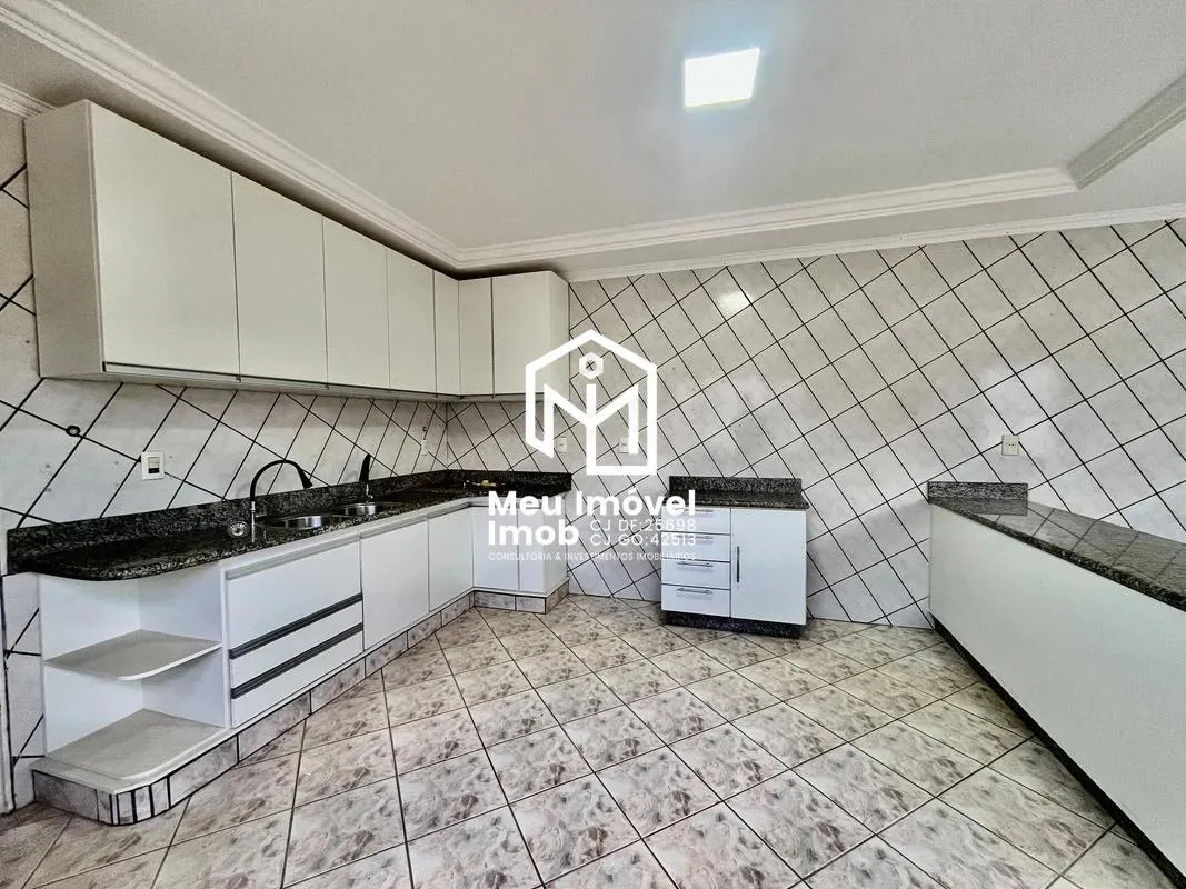 Imagem Res Jockey Club Casa 4 Quartos 3 Suítes 4 Vagas 800m²