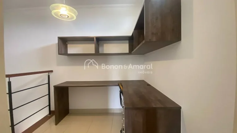 Imagem 3 suítes, sendo 2 suítes no térreo. A suíte principal possui closet, oferecendo mais conforto e ...