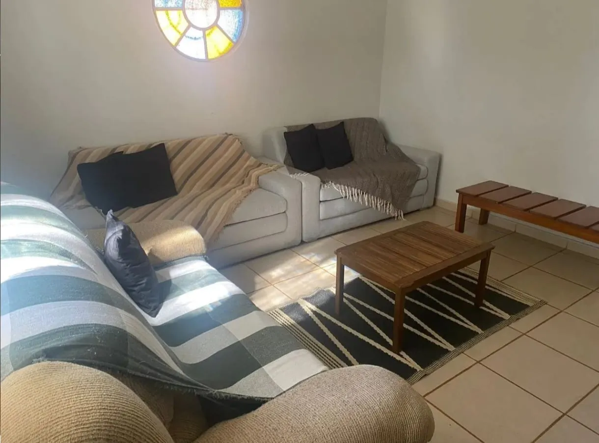 Imagem Chácara à venda em Salto de Pirapora-SP - 2.000m², 1 quarto, 1 sala, 1 banheiro, 1 vaga de garagem. Imperdível!