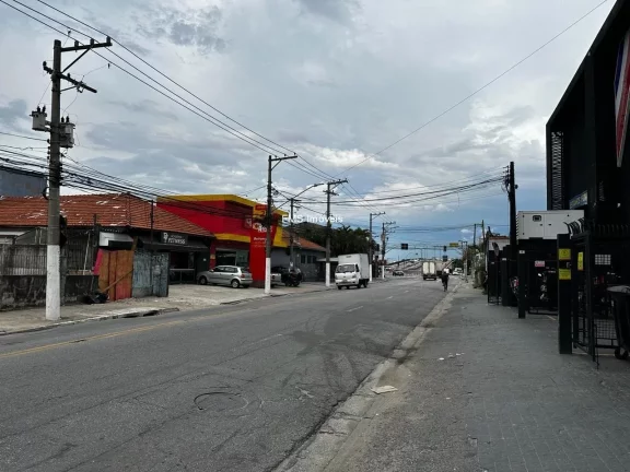 Imagem Prédio Comercial de Alto Padrão no Coração de Osasco-SP, no Bairro Remédios - Venda ou Locação!