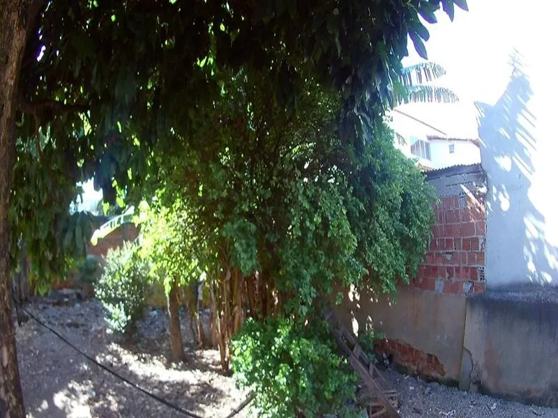 Imagem Carapina, Excelente imóvel e com localização privilegiada, área total 510,40 m², próximo a antiga Rinha de galo de carapina, exatamente na Rua Constante Nery. Terreno possui uma excelente area nos fundos propício para depósitos de material de construção,