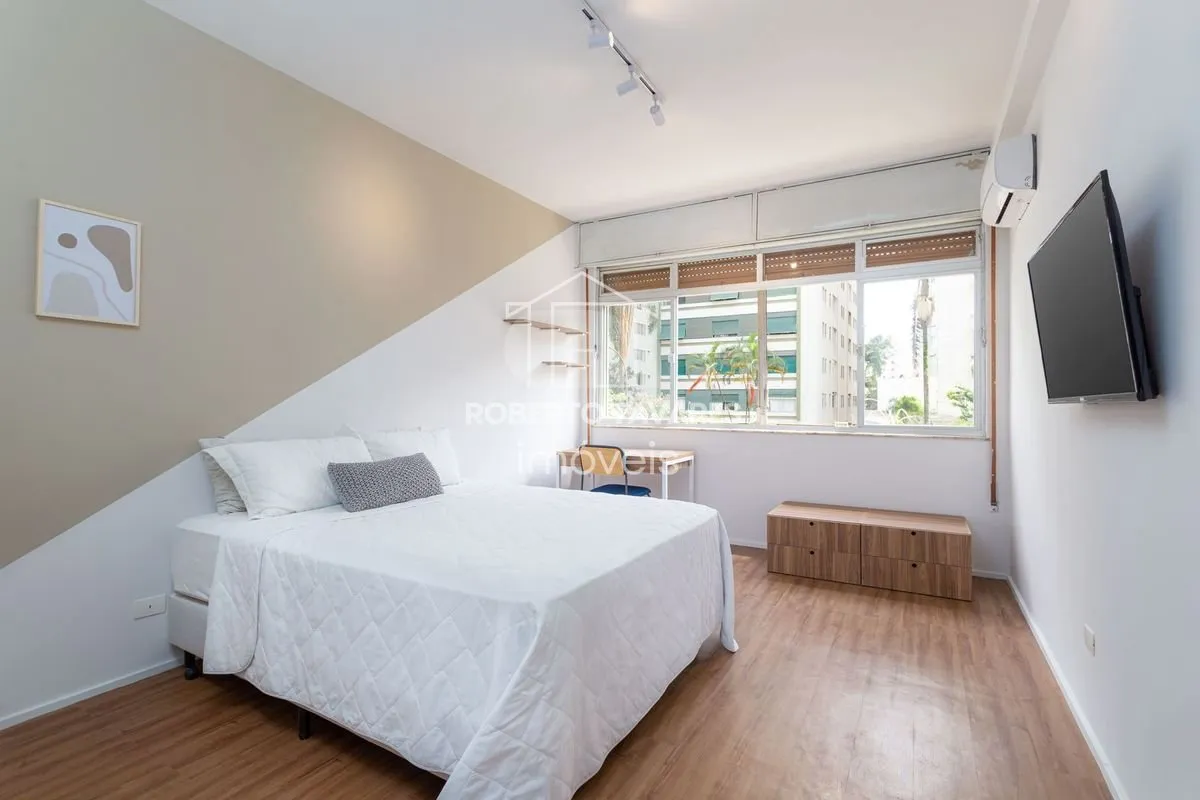 Imagem Apartamento Mobiliado e totalmente Reformado! 145 m2 úteis 5dts e 3 suítes, cozinha aberta para sala - Está a duas quadras da Av. Paulista.