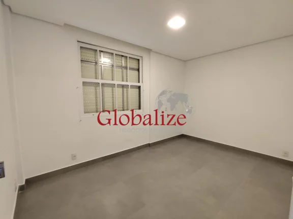 Imagem Apartamento à venda com 90m², 2 quartos, dependência, vaga demarcada por R$480.000,00 no Campo Grande em Santos