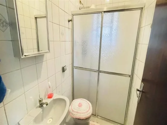 Imagem Casa com 2 dormitórios à venda, 95 m² por R$ 490.000,00 - Ocian - Praia Grande/SP