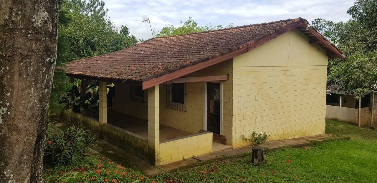 Imagem Chácara à venda 2 Quartos, 6 Vagas, 3300M², Goiabal, Pindamonhangaba - SP