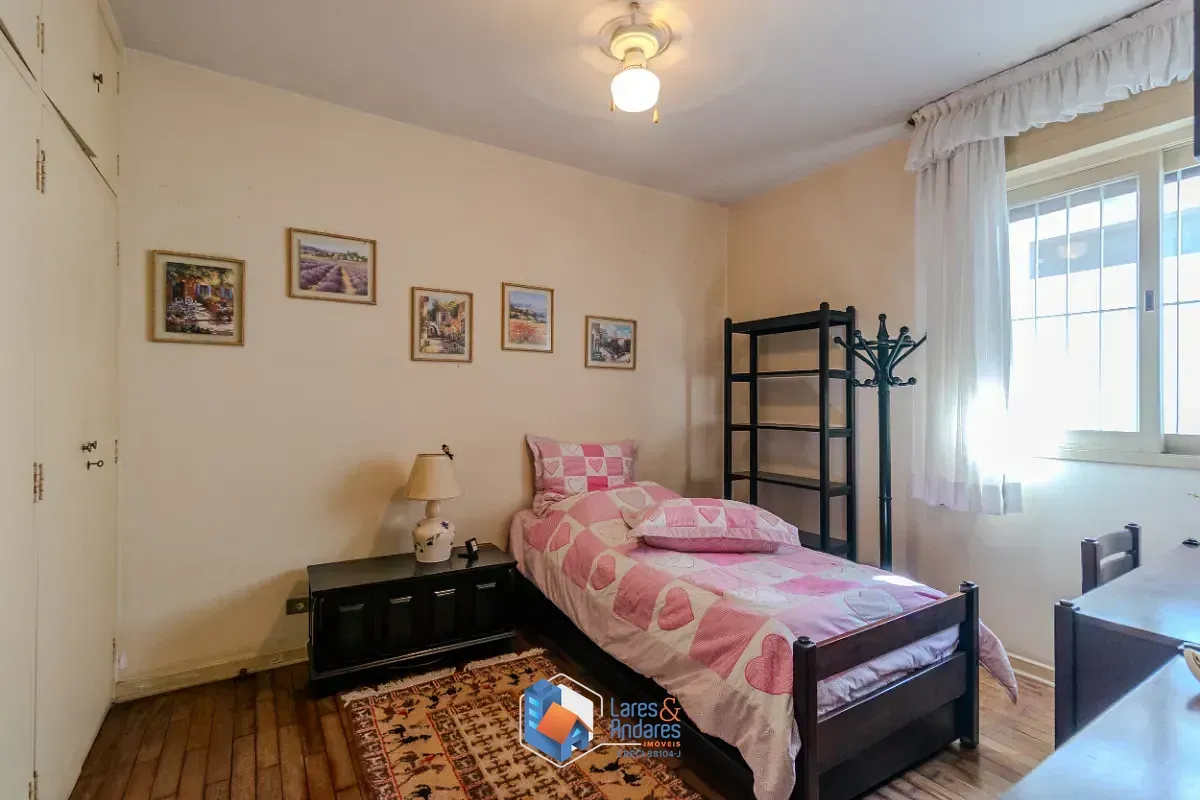 Imagem Casa para venda em Brooklin Paulista com 4 quartos, sendo 2 suítes, 300m²