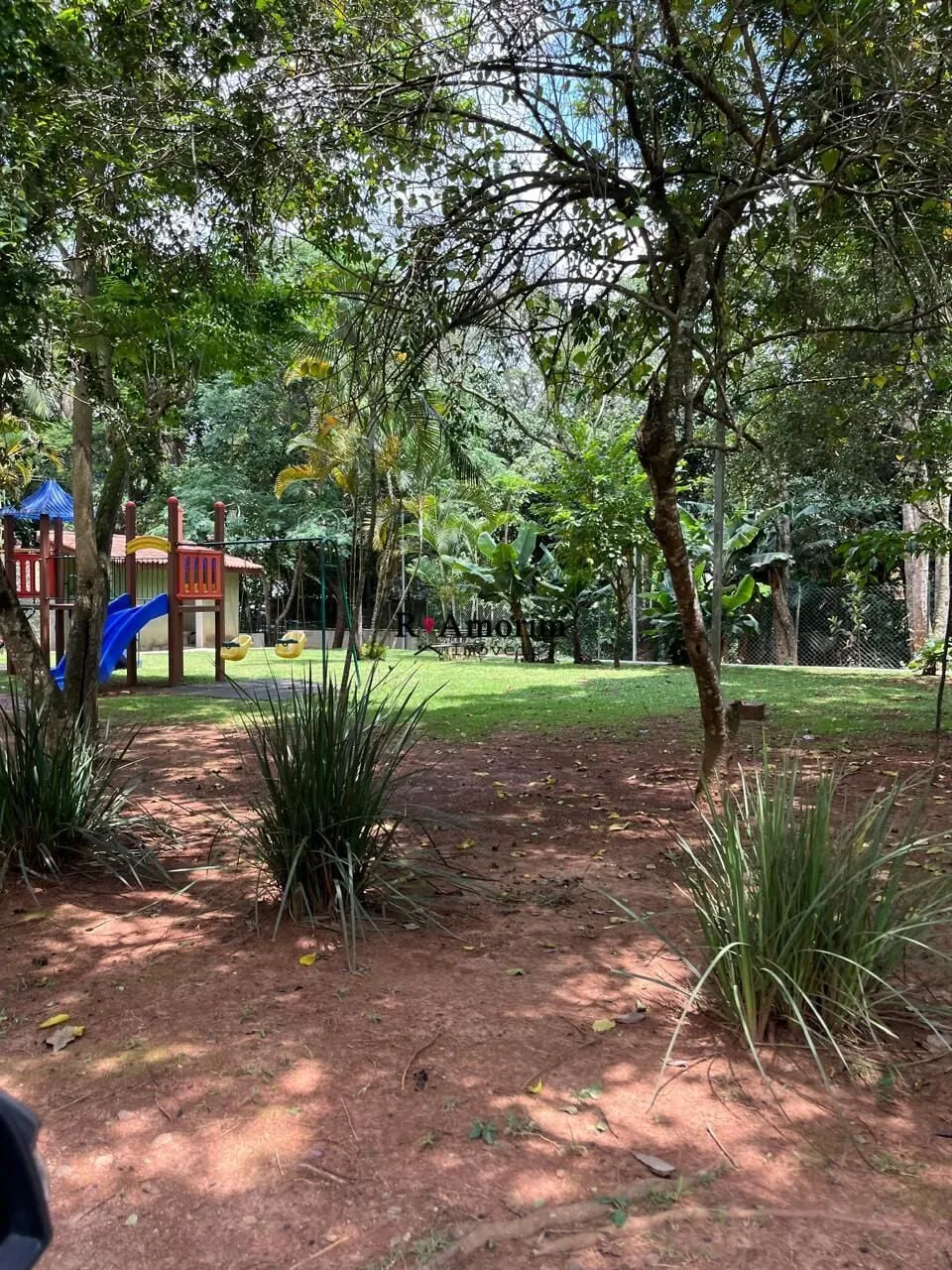Imagem São Fernando Residência - Terreno a venda com 495 metros no Condominio São Fernando Residencia, Barueri/SP