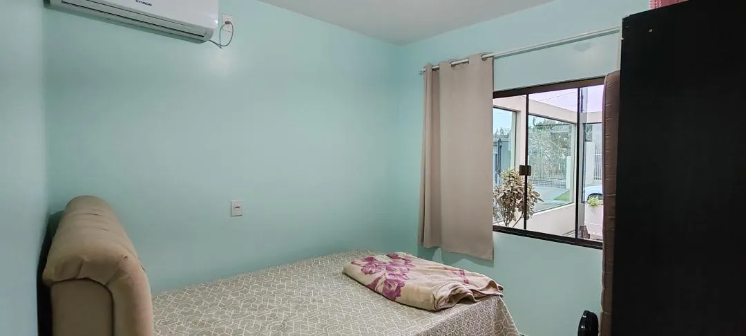 Imagem Casa à venda em Cascavel - Universitário - 300m² - Churrasqueira e Energia Solar