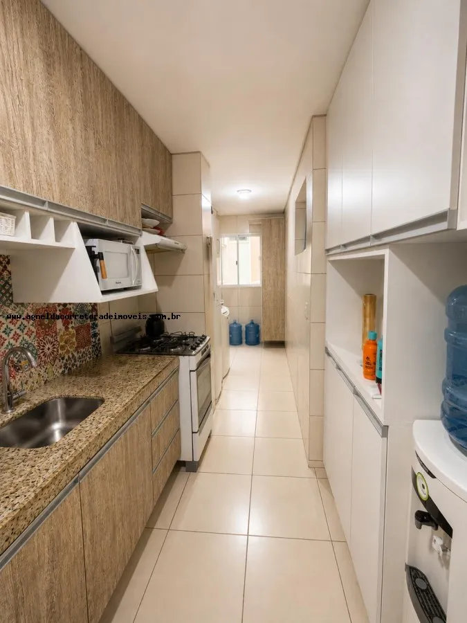 Imagem Apartamento para Venda em Parnamirim, Pirangi do Norte (Distrito Litoral), 3 dormitórios, 2 suítes, 3 banheiros, 2 vagas