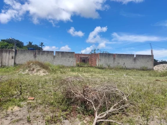 Imagem Casa Inacabada com 3 quartos, localizada em Nova Cruz, Igarassu - Pernambuco.