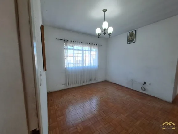 Imagem Casa térrea de 03 dormitórios com amplo quintal por R$600.000,00 - Vila Progresso - Jundiaí/SP