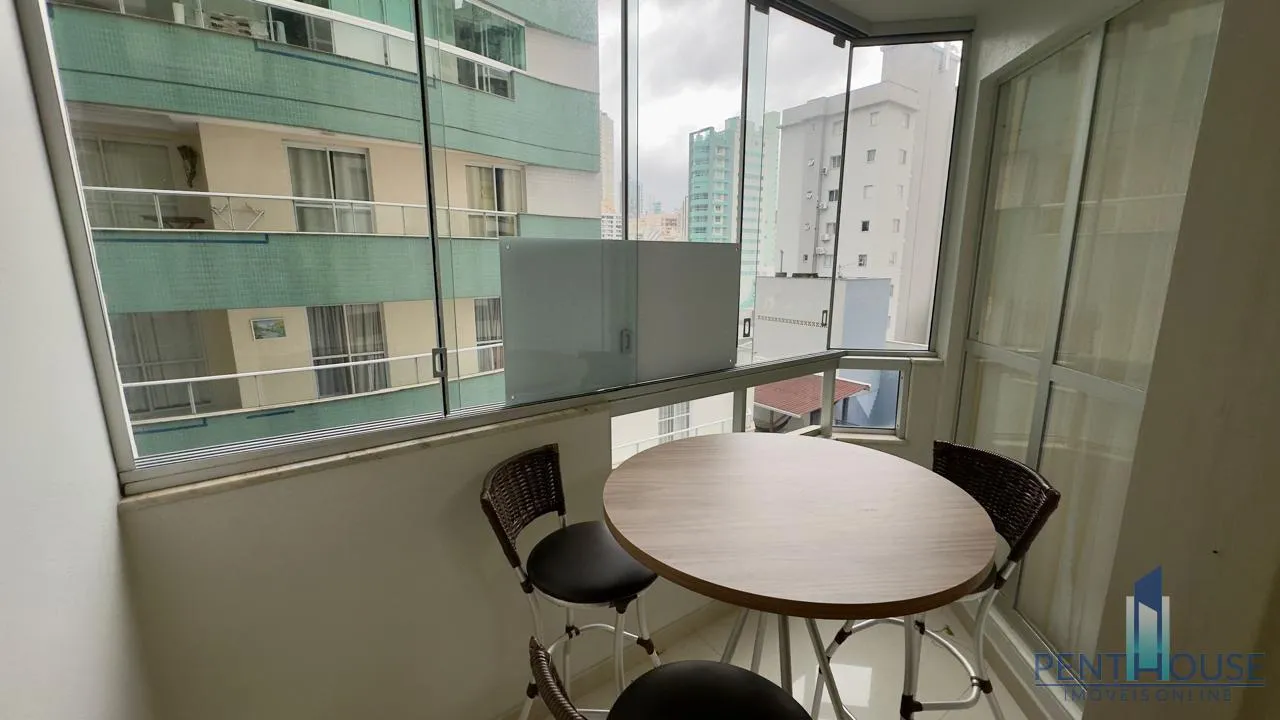 Imagem Apartamento Quadra Mar para Venda em Balneário Camboriú, CENTRO, 2 dormitórios, 1 suíte, 2 banheiros, 1 vaga