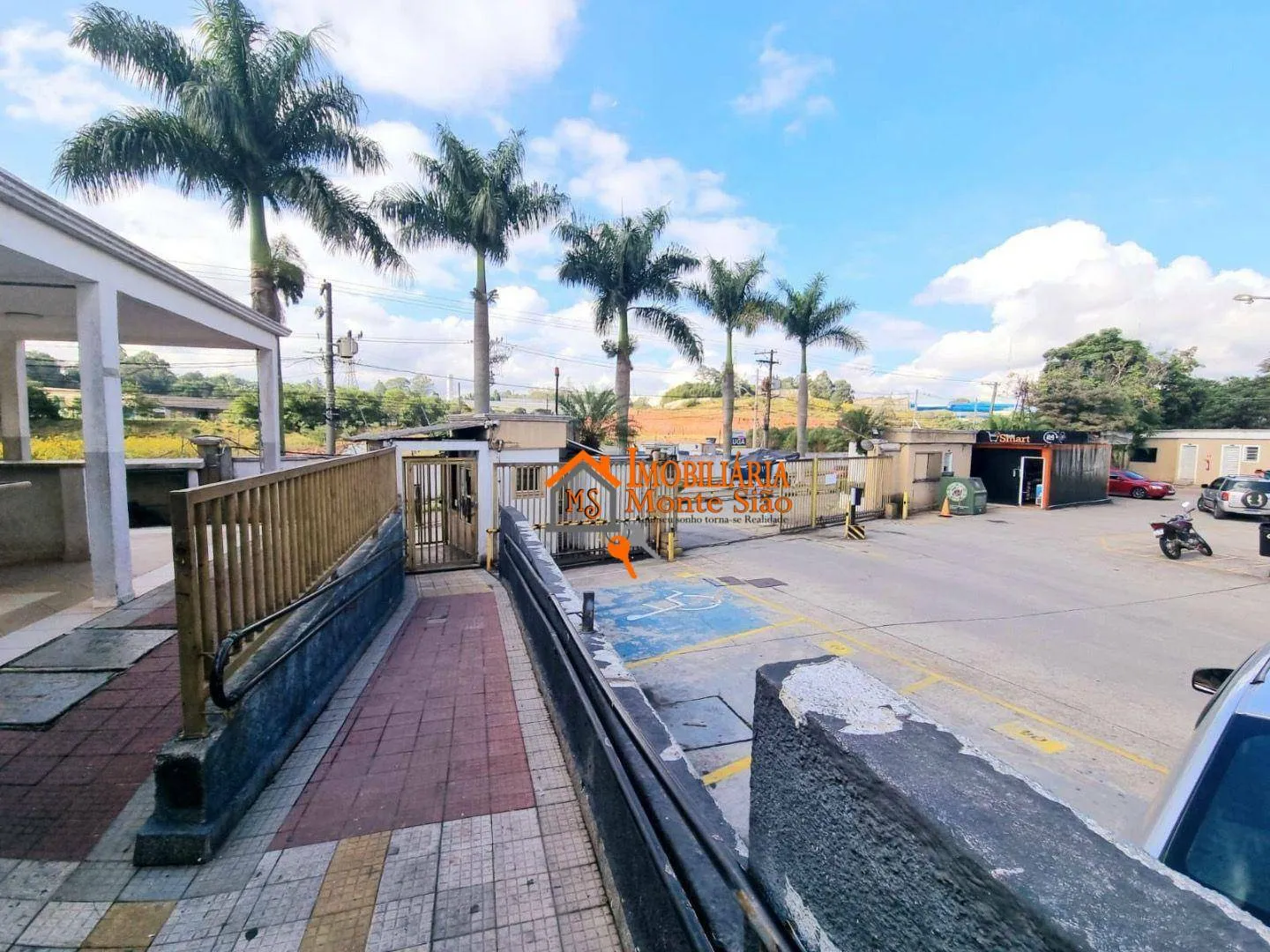 Imagem Apartamento com 2 dormitórios à venda, 45 m² por R$ 249.000,00 - Água Chata - Guarulhos/SP