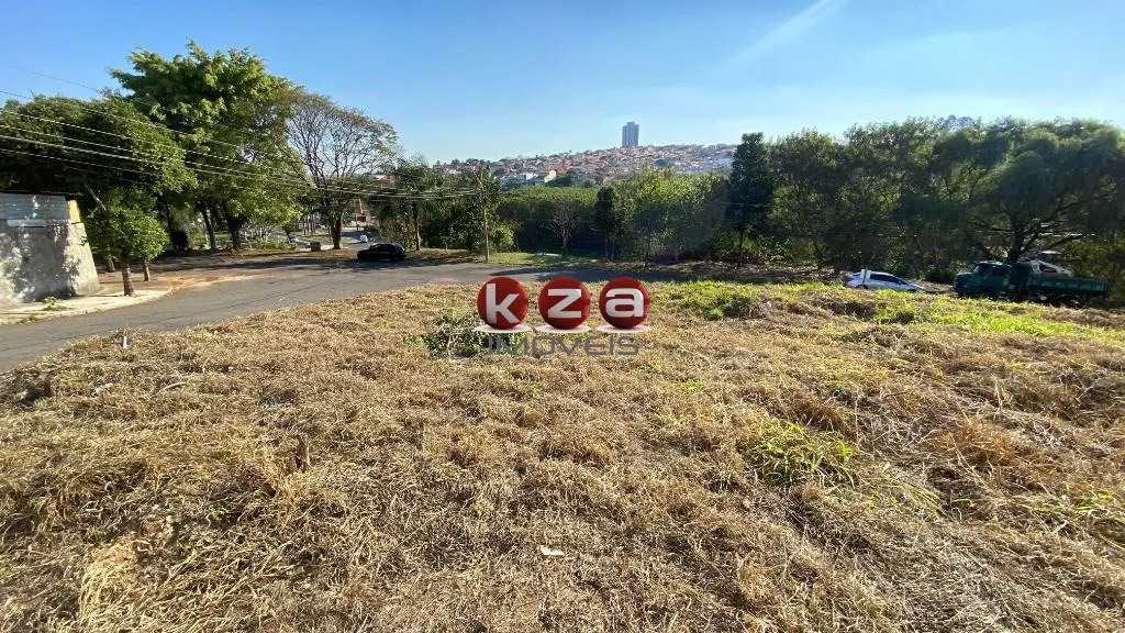 Imagem Terreno de esquina à venda em Valinhos-SP, no Jardim das Vitórias Régias, com 302,00 m² de área!
