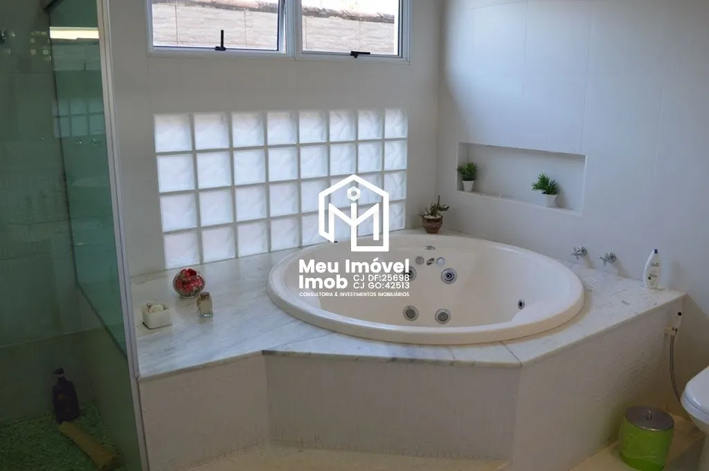 Imagem Casa 4 Quartos 2 Suítes 6 Vagas Lote 800 m² Vicente Pires/DF