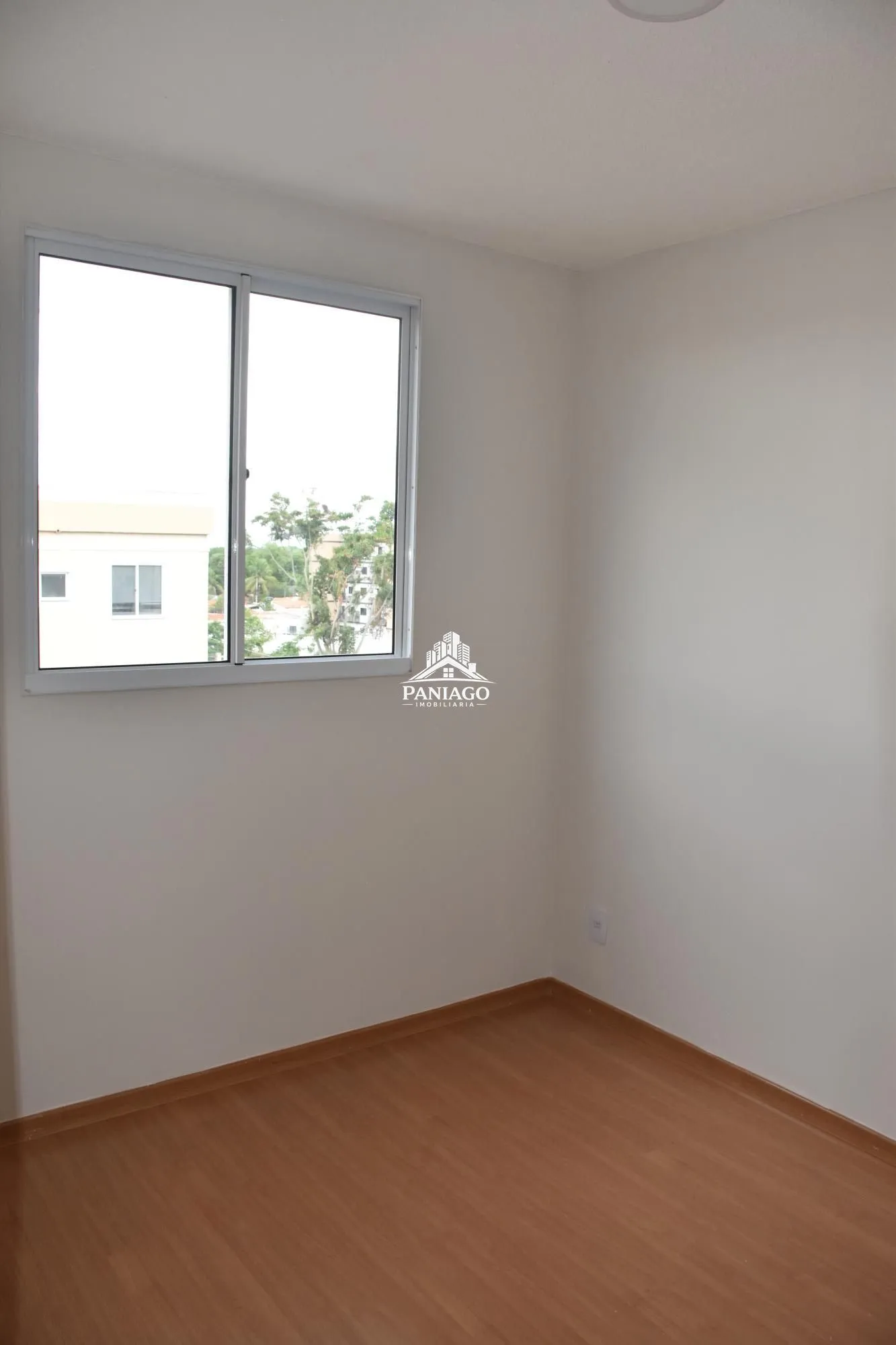 Imagem APARTAMENTO NO CONDOMINIO CHAPADA BOULEVARD -COM 2 QUARTOS, SALA,COZINHA,GARAGEM