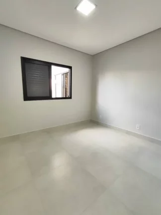 Imagem CASA TERREA - RESERVA IPANEMA - 3 QUARTOS (SUITE C/ CLOSET)
