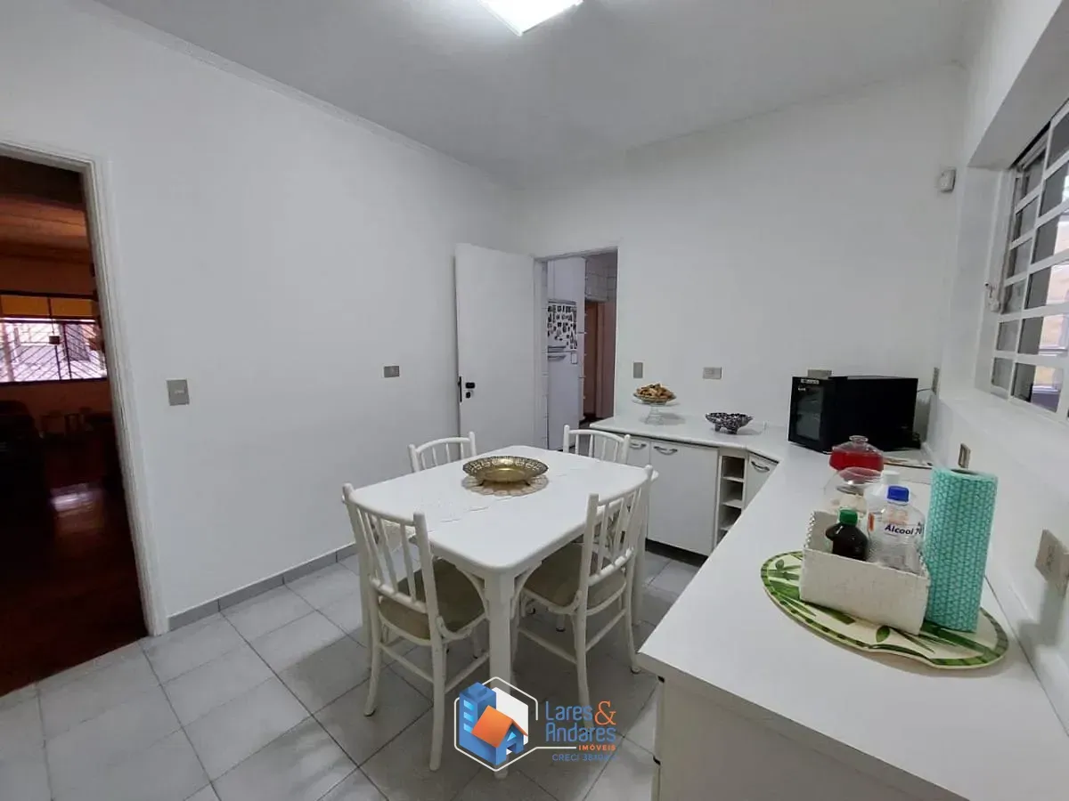 Imagem Sobrado para venda em Tatuapé com 4 quartos, sendo 1 suíte, 200m²