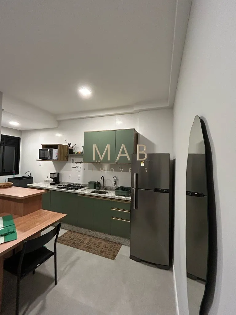 Imagem Venha Conferir! Apartamento de 1 Dormitório à Venda na Praia da Cachoeira do Bom Jesus em Florianópolis/SC!!