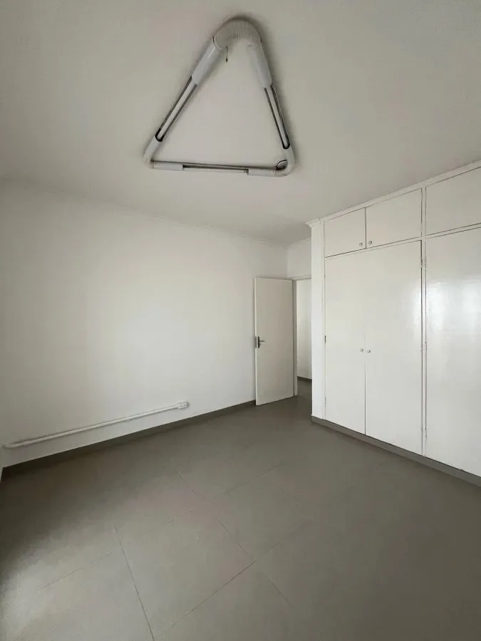 Imagem Casa para Venda em São Paulo, Vila Pompéia, 1 banheiro, 3 vagas