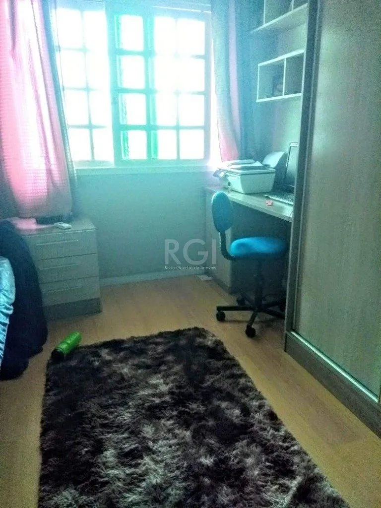 Imagem Casa para Venda - 120m², 2 dormitórios, 1 vaga - Parque Ipiranga